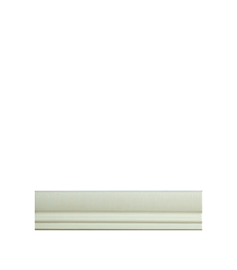Versace Tiles - Mosaico Beige Venere (422019) - This border tile is amongst one of the most stylish yet sturdiest pieces