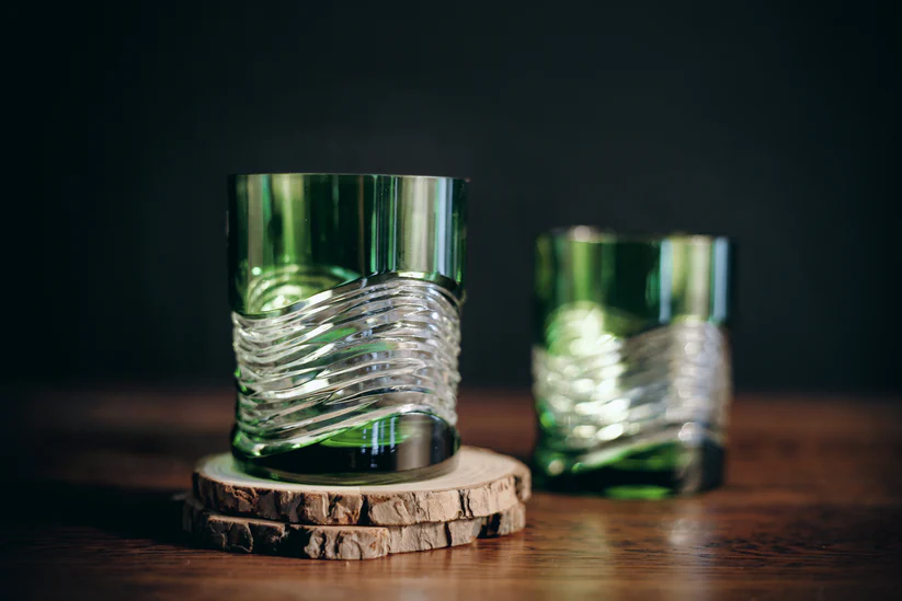 CAESAR CRYSTAL BOHEMIAE - Emerald Green Glass with Wave Design